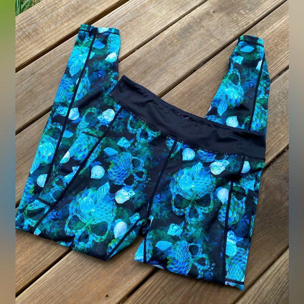 Discontinued constantly varied gear mermaid skull leggings